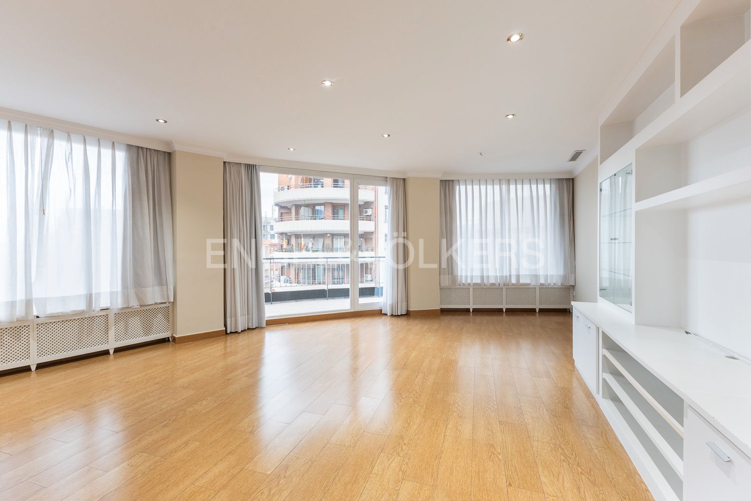Apartament de lloguer a Carrer de Xàtiva, Zona La Ermita
