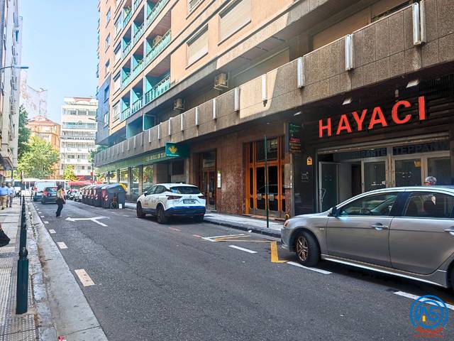 Local comercial en Venta en Calle de Bilbao, 12 en Paseo Independencia