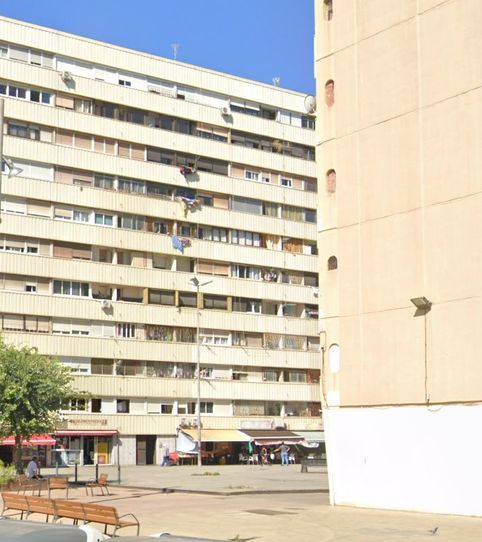 Foto 2 von Wohnung zum Verkauf in Llevant, La Mina, Sant Adrià de Besòs