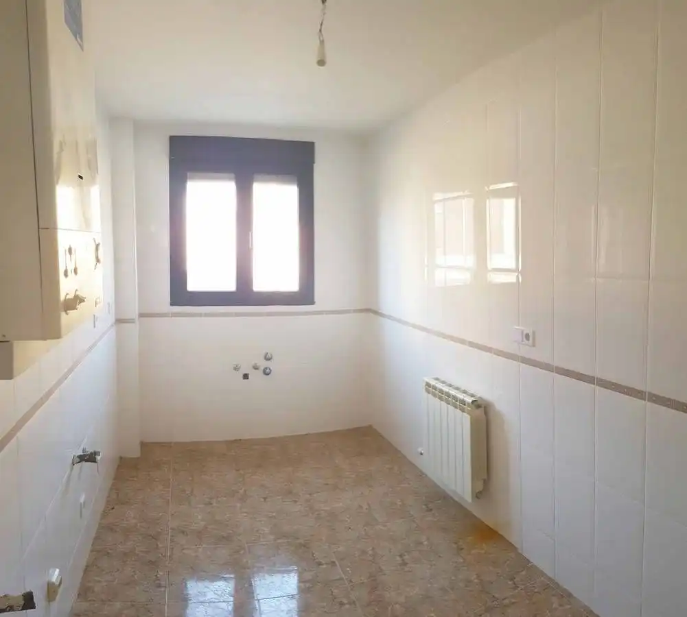Bany de Pis en venda en Medina de Rioseco amb Calefacció i Terrassa