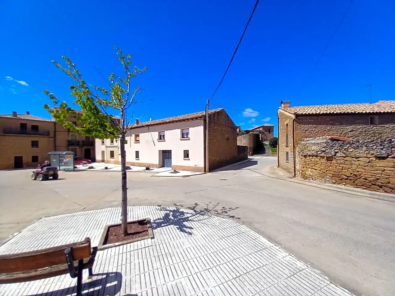 Vista exterior de Casa o xalet en venda en Sos del Rey Católico amb Jardí privat i Balcó