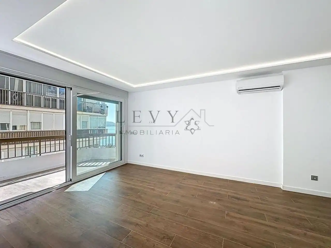 Sala de estar de Piso en venta en Málaga con Calefacción