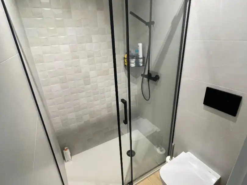 Badezimmer von Wohnung zur Miete in Brazomar