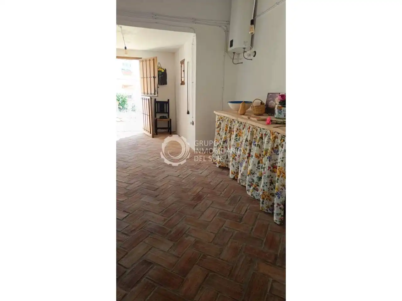 Jardí de Casa o xalet en venda en Benalup-Casas Viejas amb Jardí privat, Terrassa i Moblat