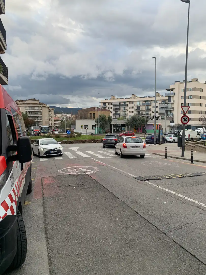 Vista exterior de Garatge en venda en Ripollet amb Alarma