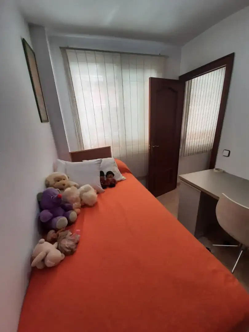 Bedroom of Flat for sale in Mataró