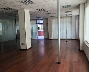 Premises for sale in Oviedo   with Air Conditioner and Heating