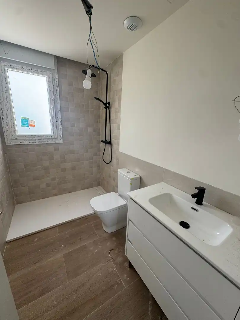 Bathroom of Detached homes for sale in Alpedrete  with Air Conditioner, Private garden and Terrace