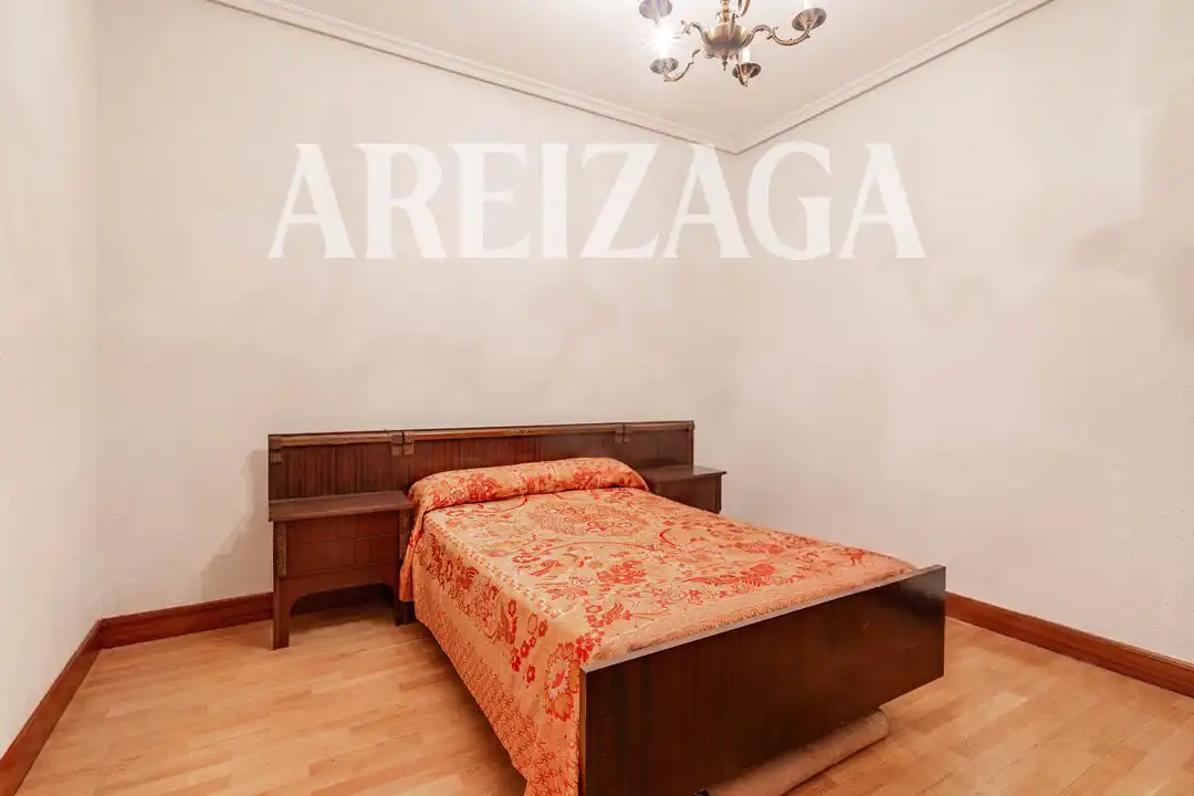 Bedroom of Flat for sale in Donostia - San Sebastián   with Heating