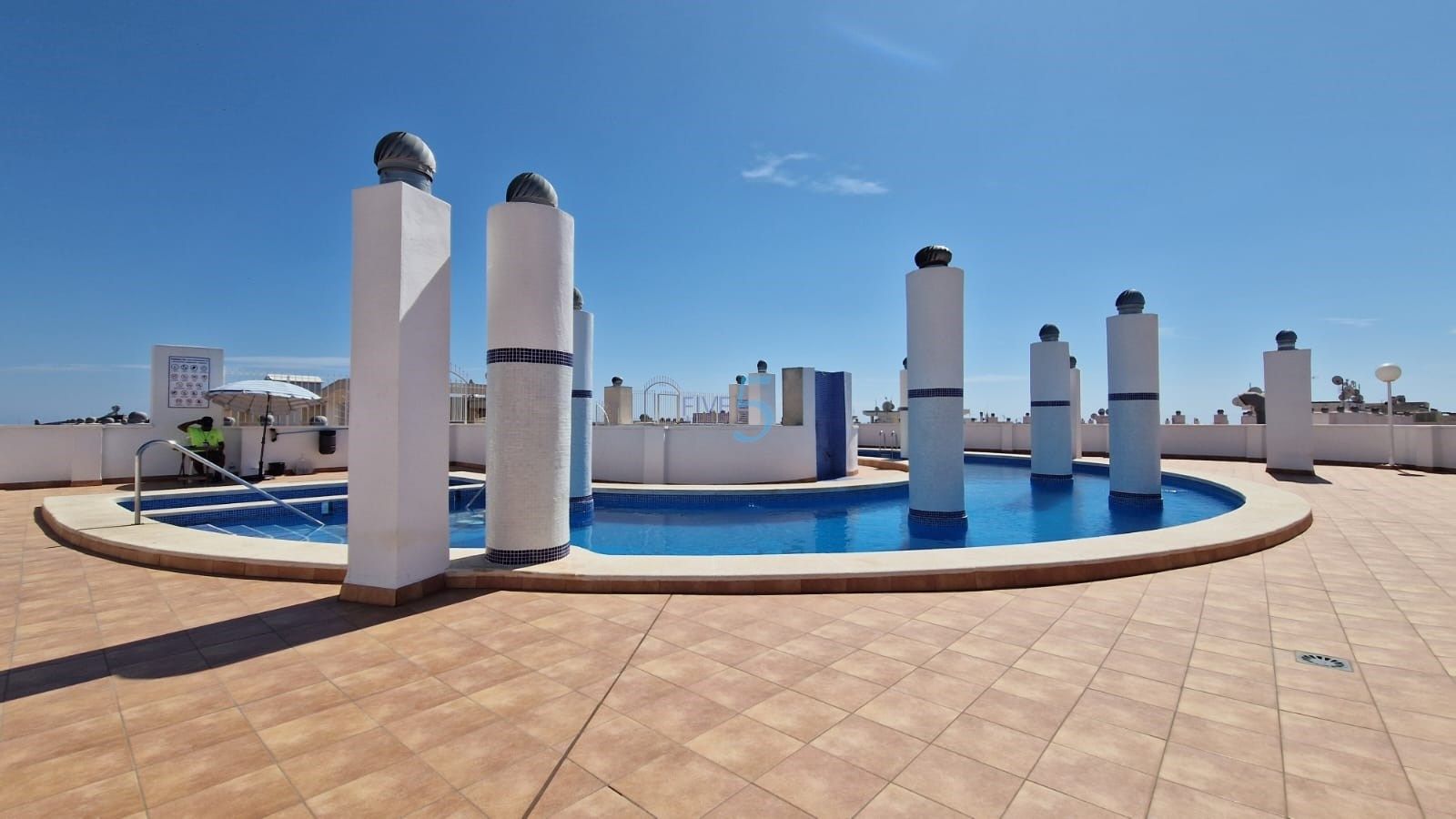 Swimming pool of Flat for sale in Torrevieja  with Air Conditioner, Terrace and Furnished