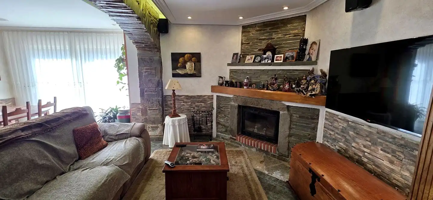 Houses for sale in Valdés - Luarca  with Heating, Private garden and Parquet flooring