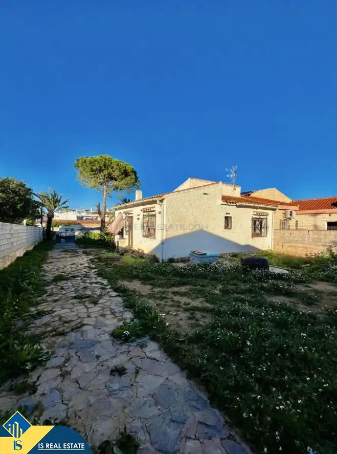 Exterior view of Houses for sale in Torrevieja