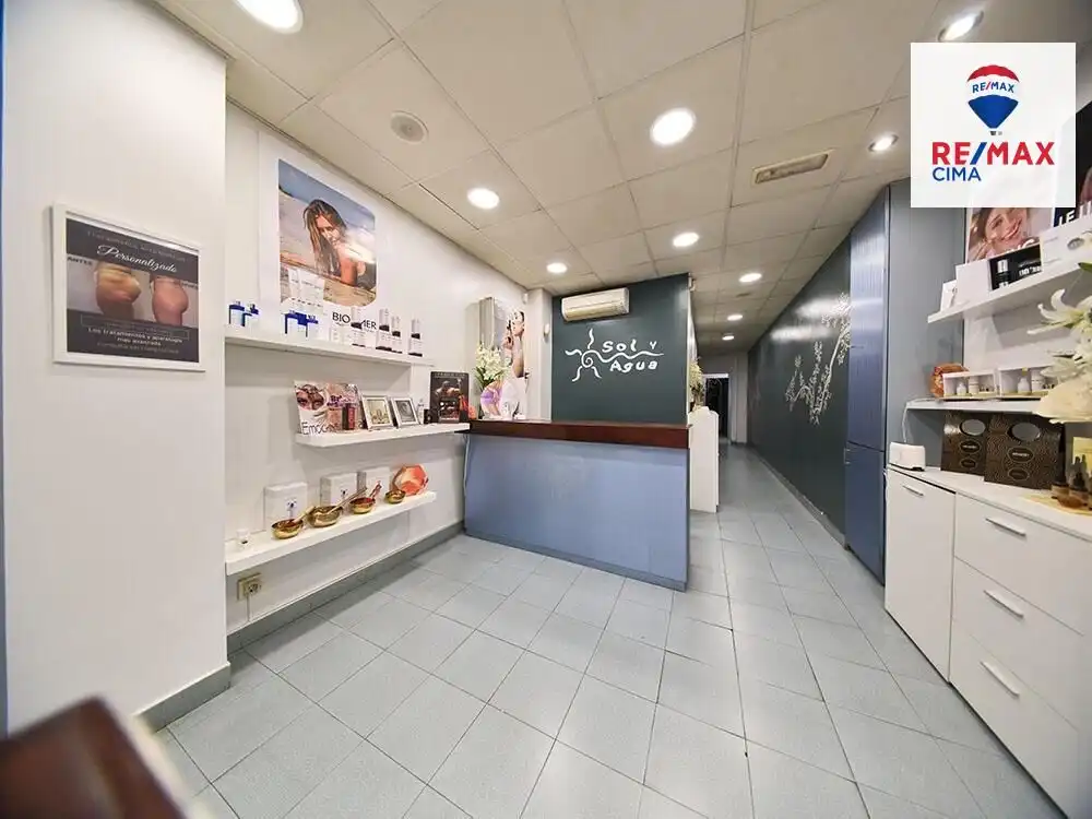 Local comercial en venda a Centro, imagen 4