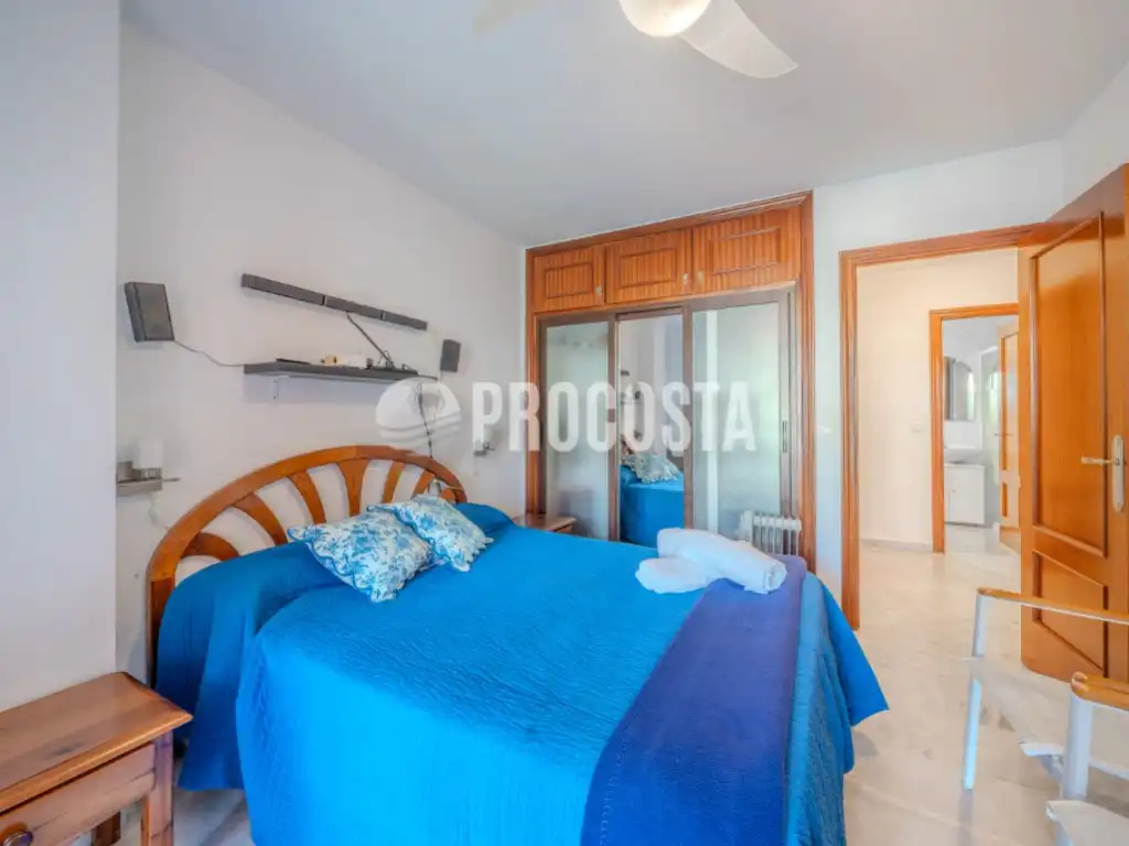 Bedroom of Flat for sale in Almuñécar  with Internet