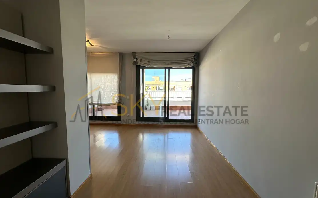 Exterior view of Attic for sale in Madrid  with Air Conditioner, Heating and Terrace