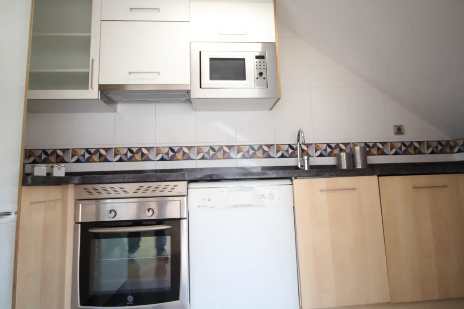 Piso de alquiler en Gijón - corin tellado, Viesques