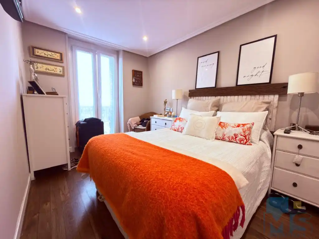 Habitación de Piso en venta en Donostia - San Sebastián 