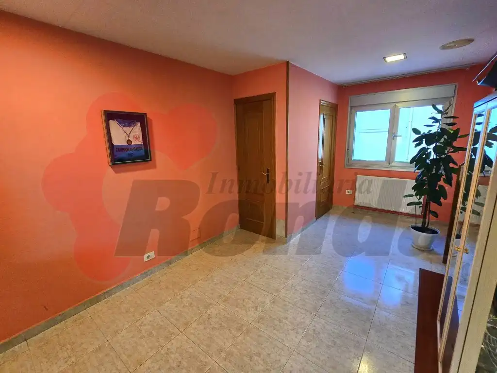 Flat for sale in Lugo  with Furnished