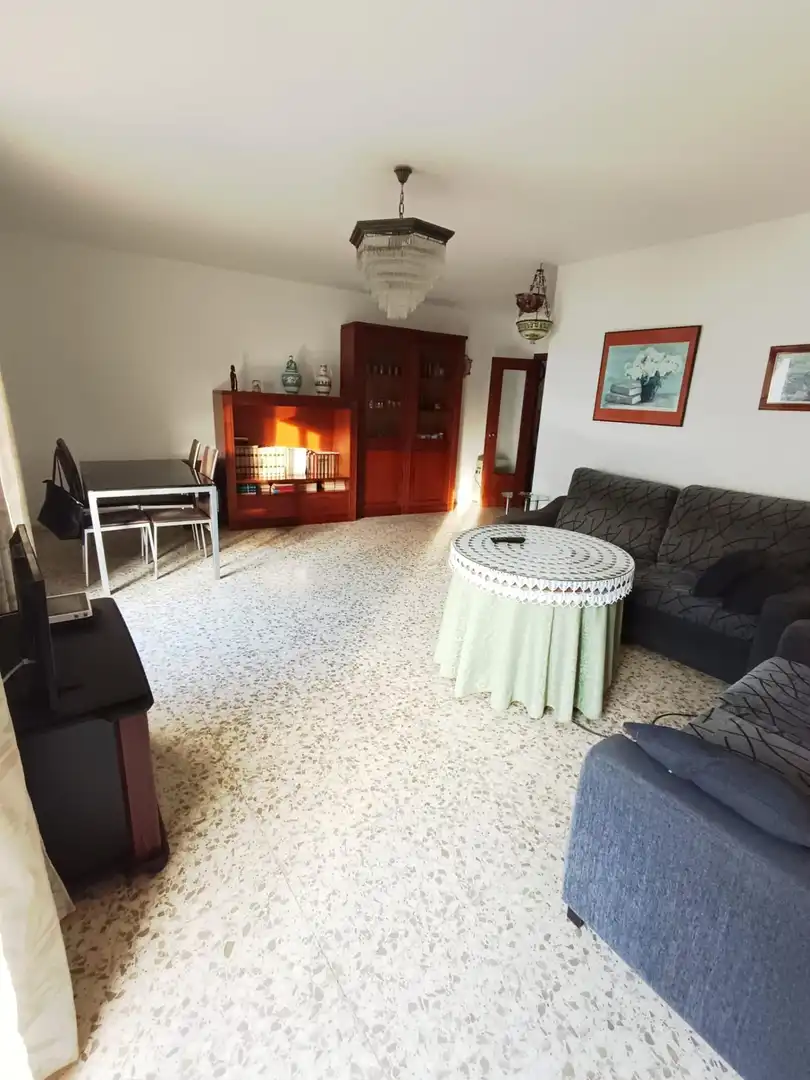 Living room of Flat for sale in Córdoba  with Air Conditioner and Balcony