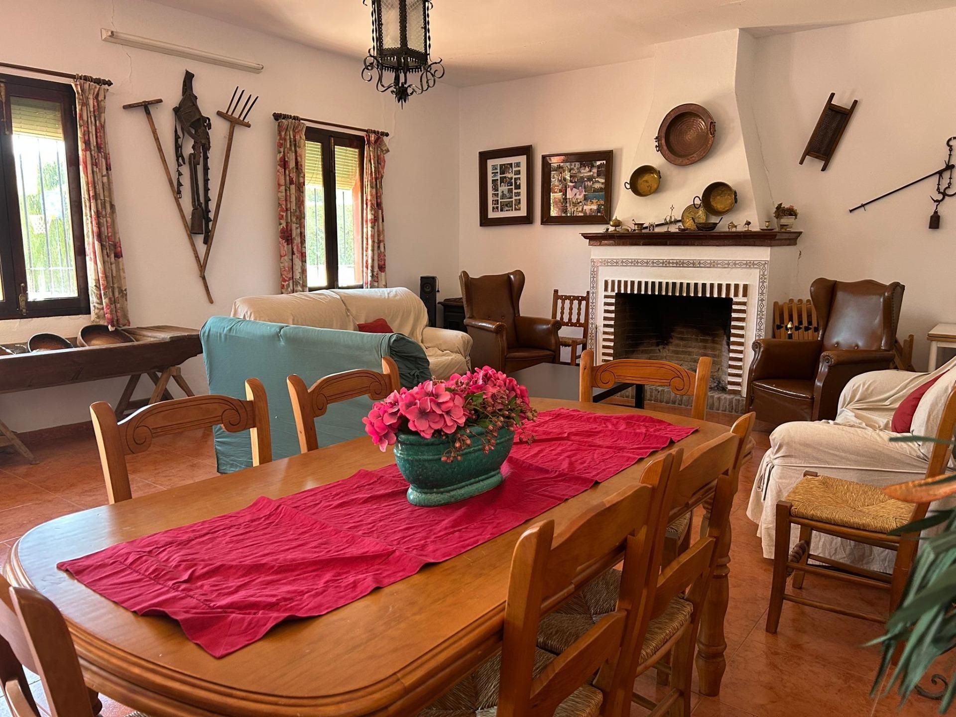 Country house for sale in Centro