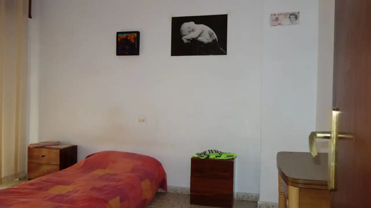 Dormitori de Casa adosada en venda en Motril amb Terrassa i Traster