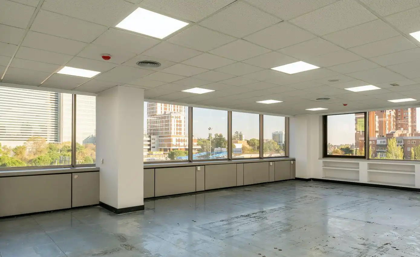 Büro mit Aufzug zur Miete in Chamartín, imagen 10