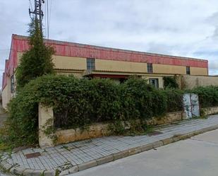 Vista exterior de Nau industrial en venda en Fuenterrebollo