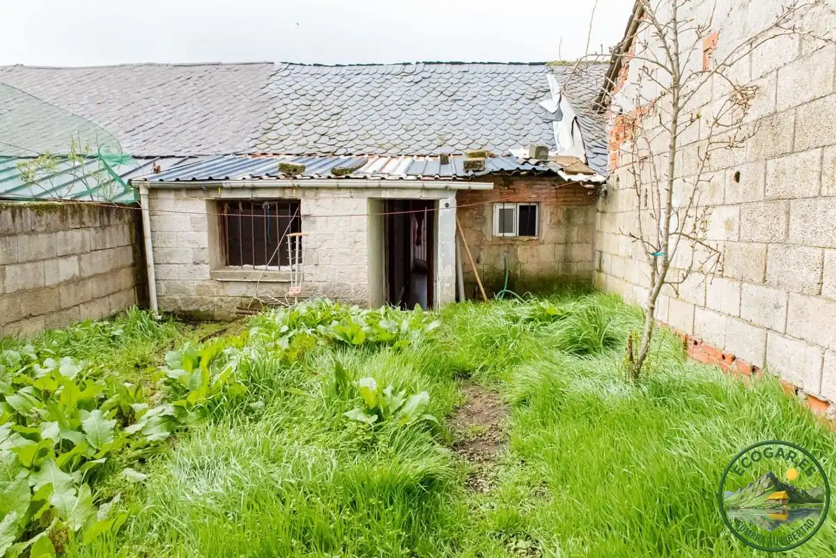 Vista exterior de Casa o chalet en venta en Fabero con Jardín privado y Trastero