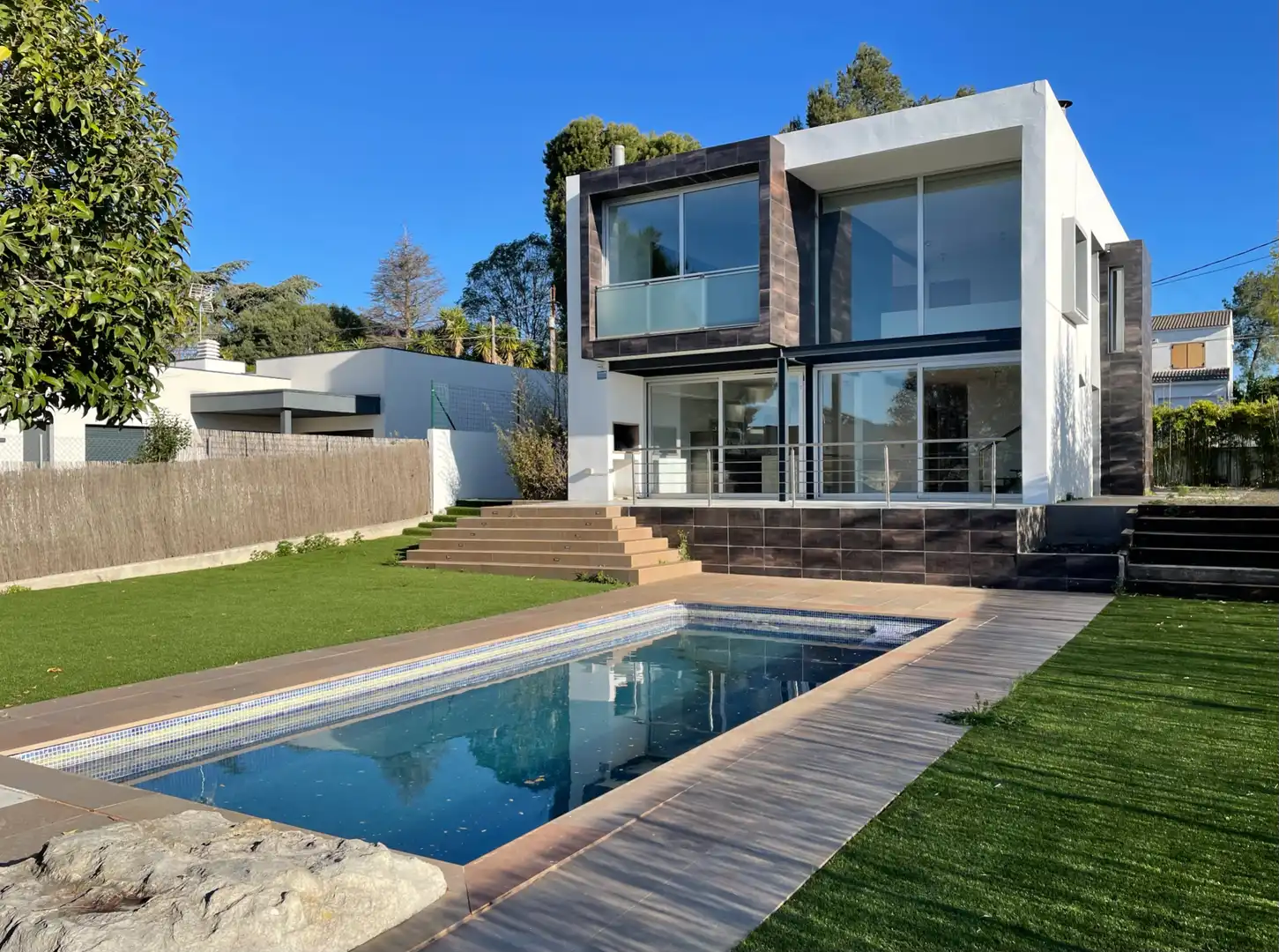 Villa mit Terrasse zum Verkauf in Pallejà, imagen 2