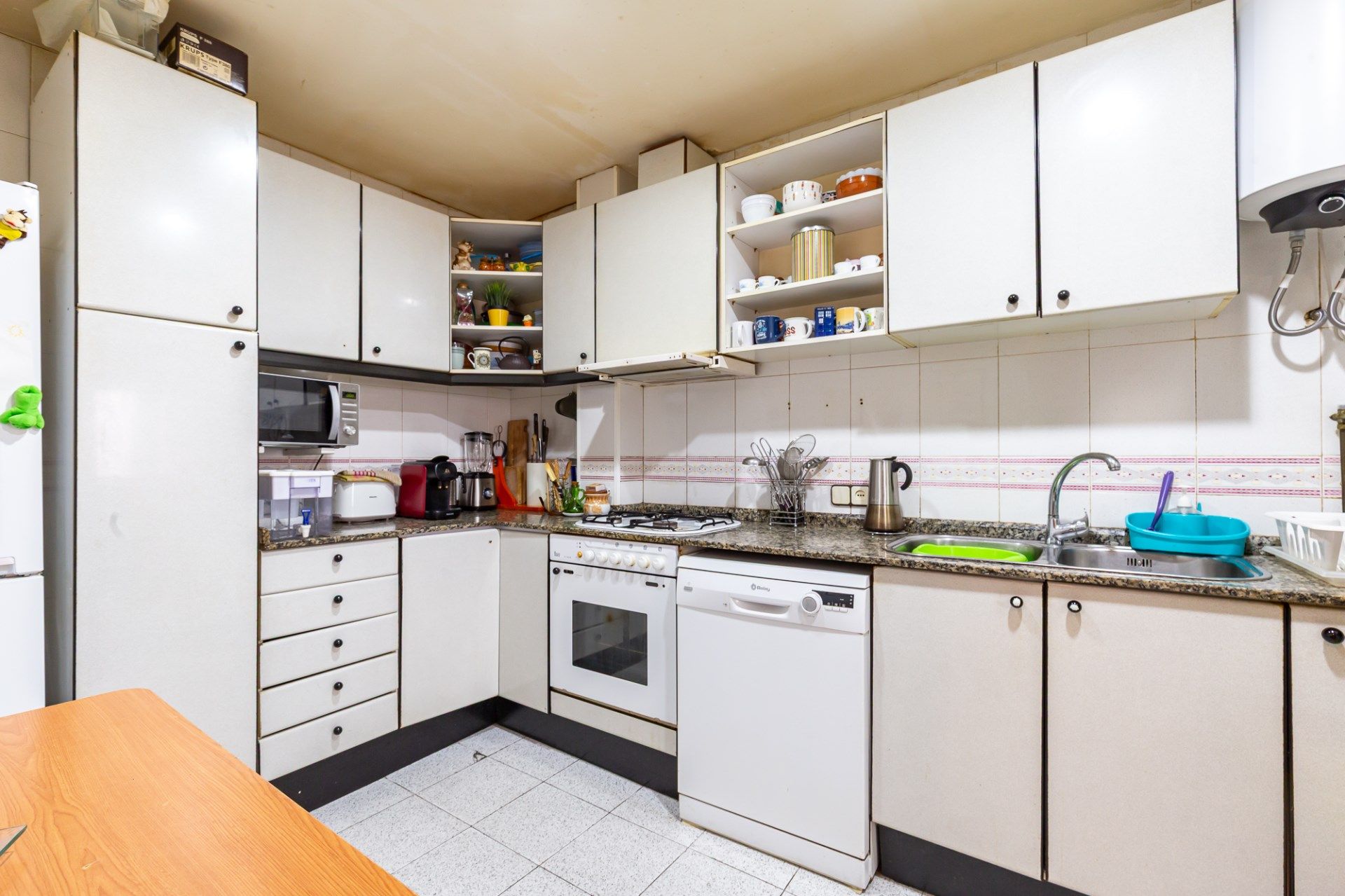 Cocina de Piso en venta en  Barcelona Capital con Aire acondicionado, Calefacción y Balcón