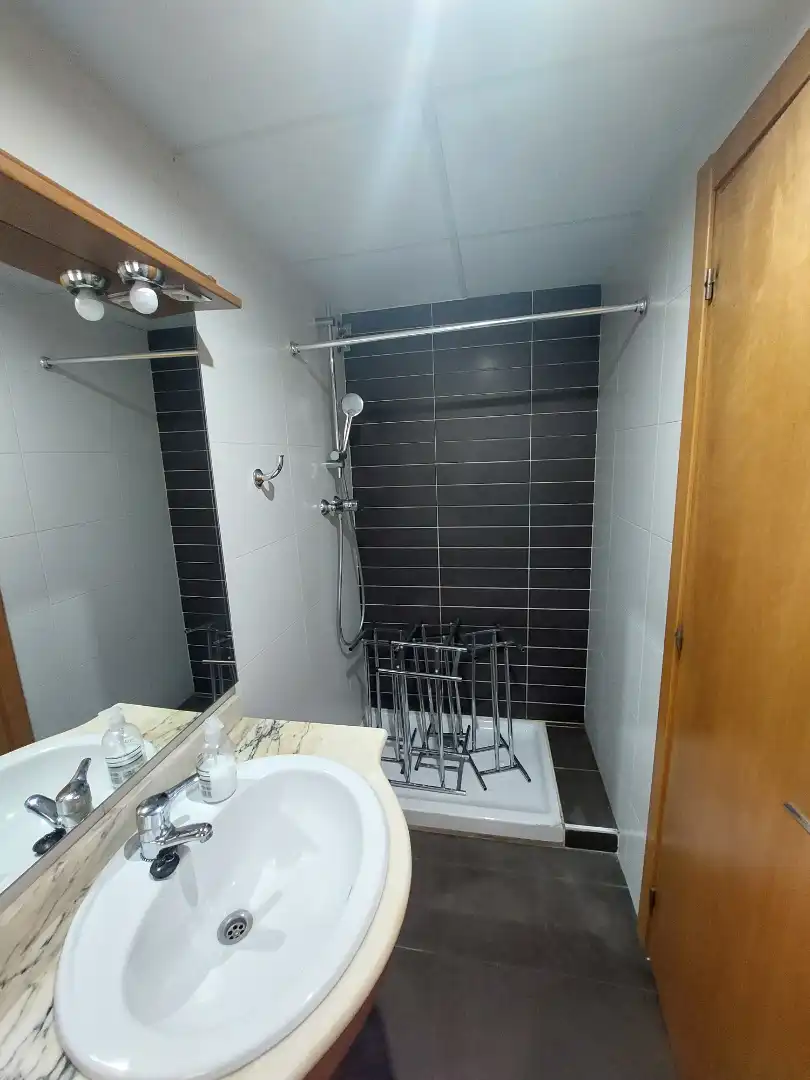 Bany de Dúplex en venda en Tàrrega amb Aire condicionat i Calefacció