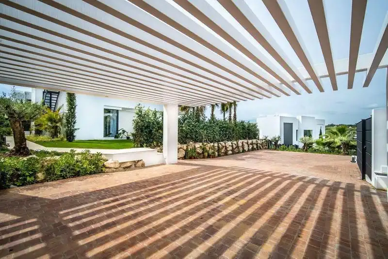 Terraza de Casa o chalet de alquiler en Marbella con Aire acondicionado, Calefacción y Jardín privado