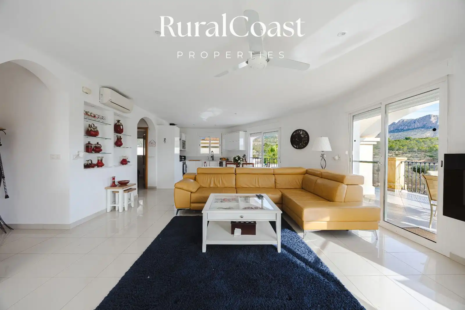 Sala de estar de Casa o chalet en venta en Busot con Aire acondicionado, Calefacción y Terraza