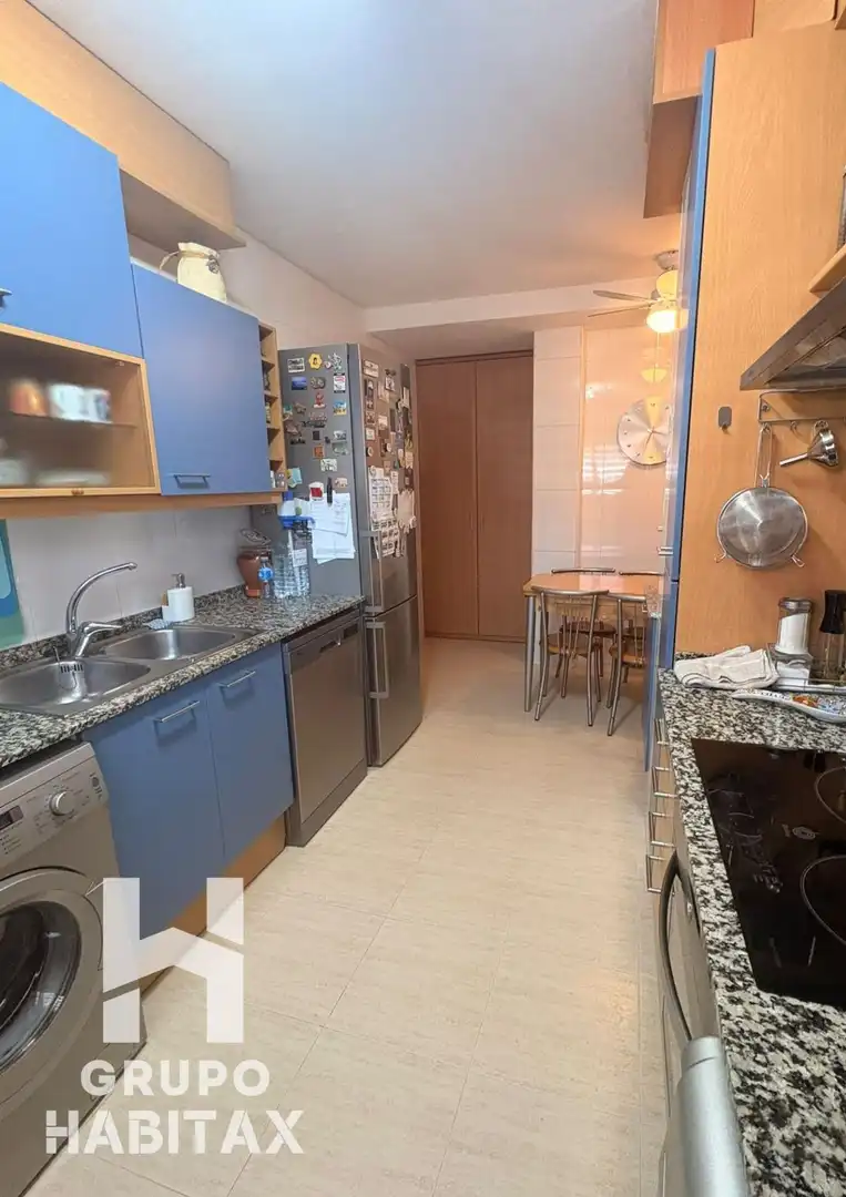 Dúplex en venta en Calle BARBERA DEL VALLES, Can Clos - Pinetons