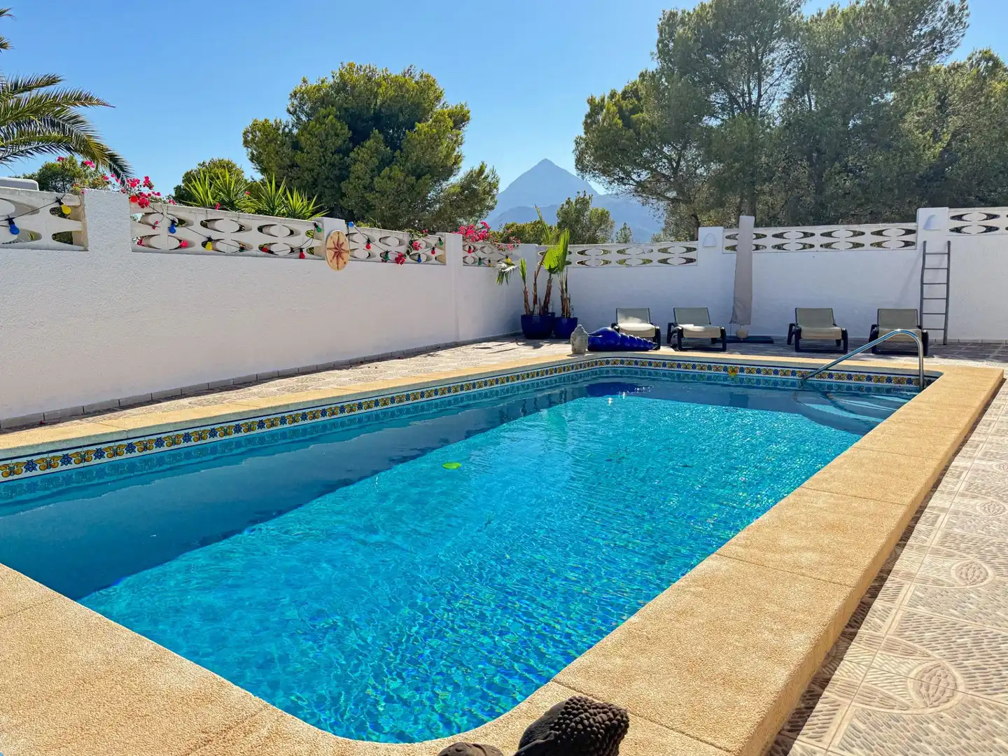 Piscina de Casa o chalet en venta en La Nucia con Aire acondicionado, Calefacción y Jardín privado