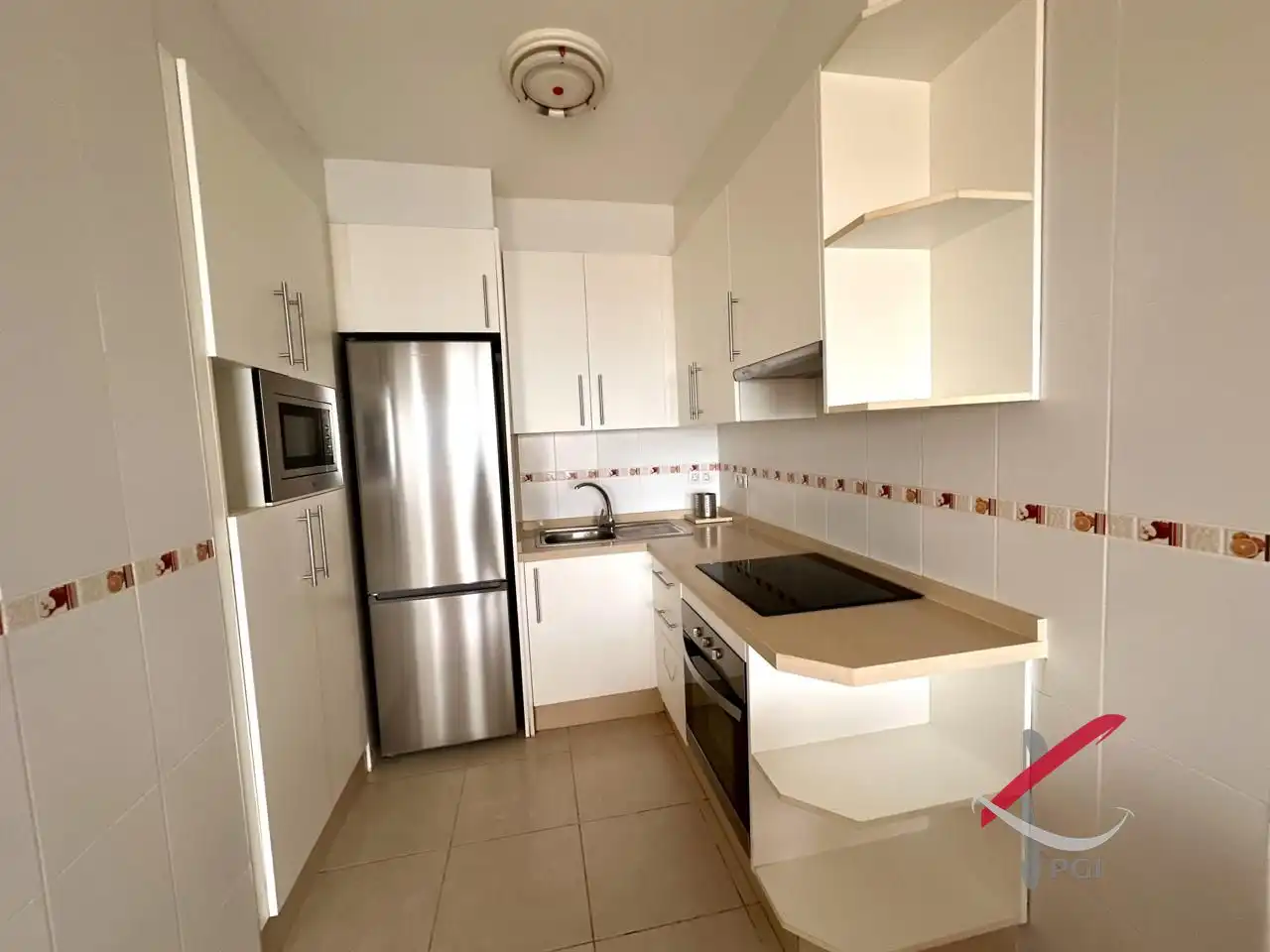 Cocina de Piso en venta en Adeje con Terraza y Piscina comunitaria