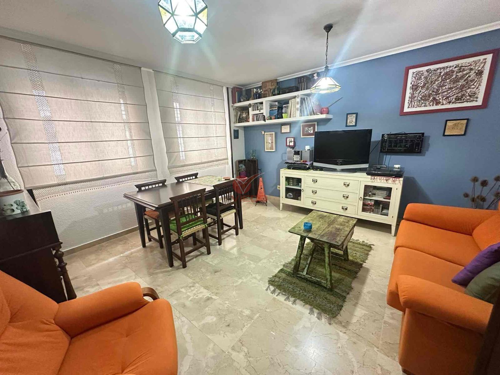 Sala d'estar de Pis en venda en Cuenca Capital amb Calefacció, Terrassa i Traster