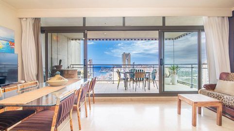 ESPECTACULAR ATICO DUPLEX DE LUJO EN BENIDORM, VISTAS 360 AL MAR Y A CAMPO DE GOLF, UN OASIS DE LUZ!!