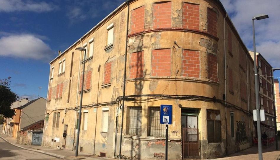 Foto 1 de Edifici en venda a Carretera Puebla Sanabria, Zona Alta, León