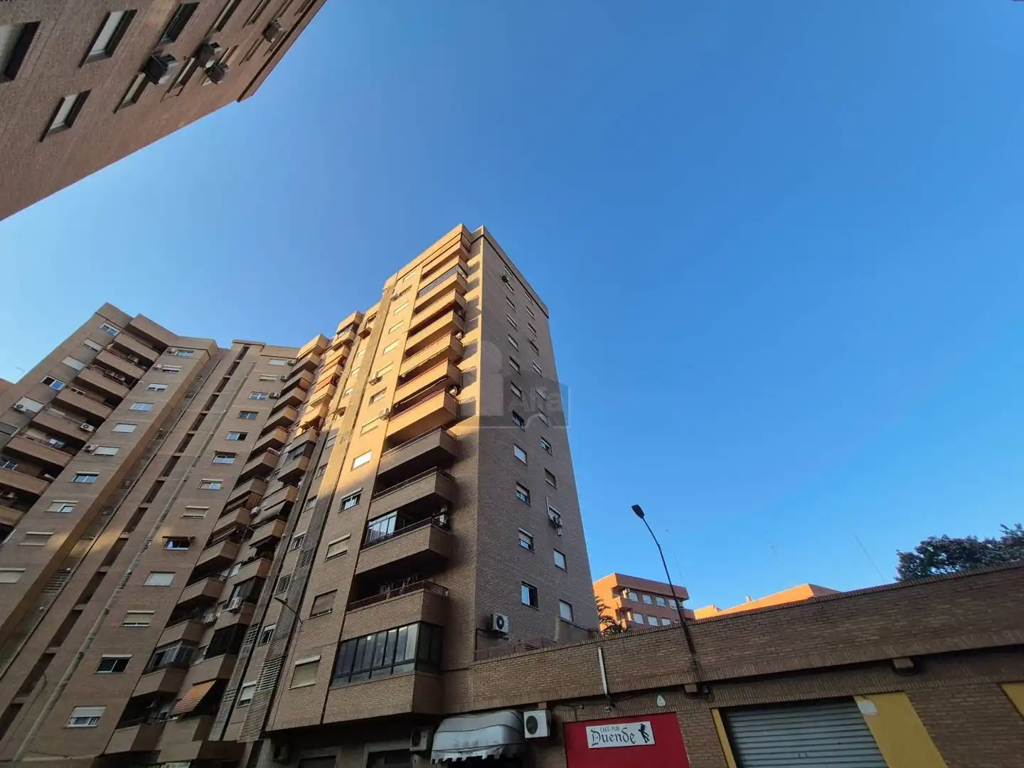 Vista exterior de Pis en venda en Xirivella amb Aire condicionat, Calefacció i Moblat