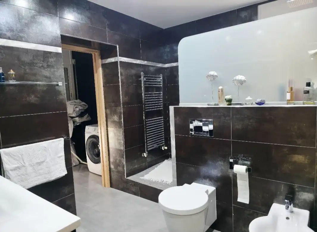 Bathroom of Houses for sale in Sant Fost de Campsentelles  with Air Conditioner, Heating and Private garden