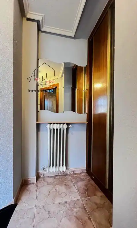 Haus oder Chalet zum Verkauf in Villamayor mit Heizung, Parkett und Terrasse