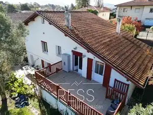 Vista exterior de Casa o chalet en venta en Saint-Jean-de-Luz con Terraza