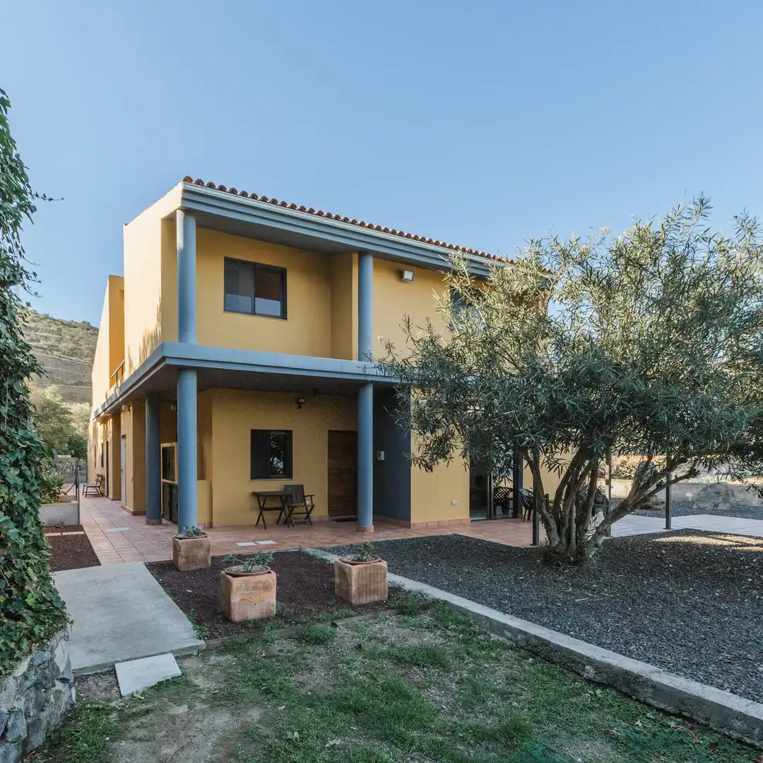 Vista exterior de Casa o xalet en venda en San Juan de la Rambla amb Jardí privat, Parquet i Terrassa
