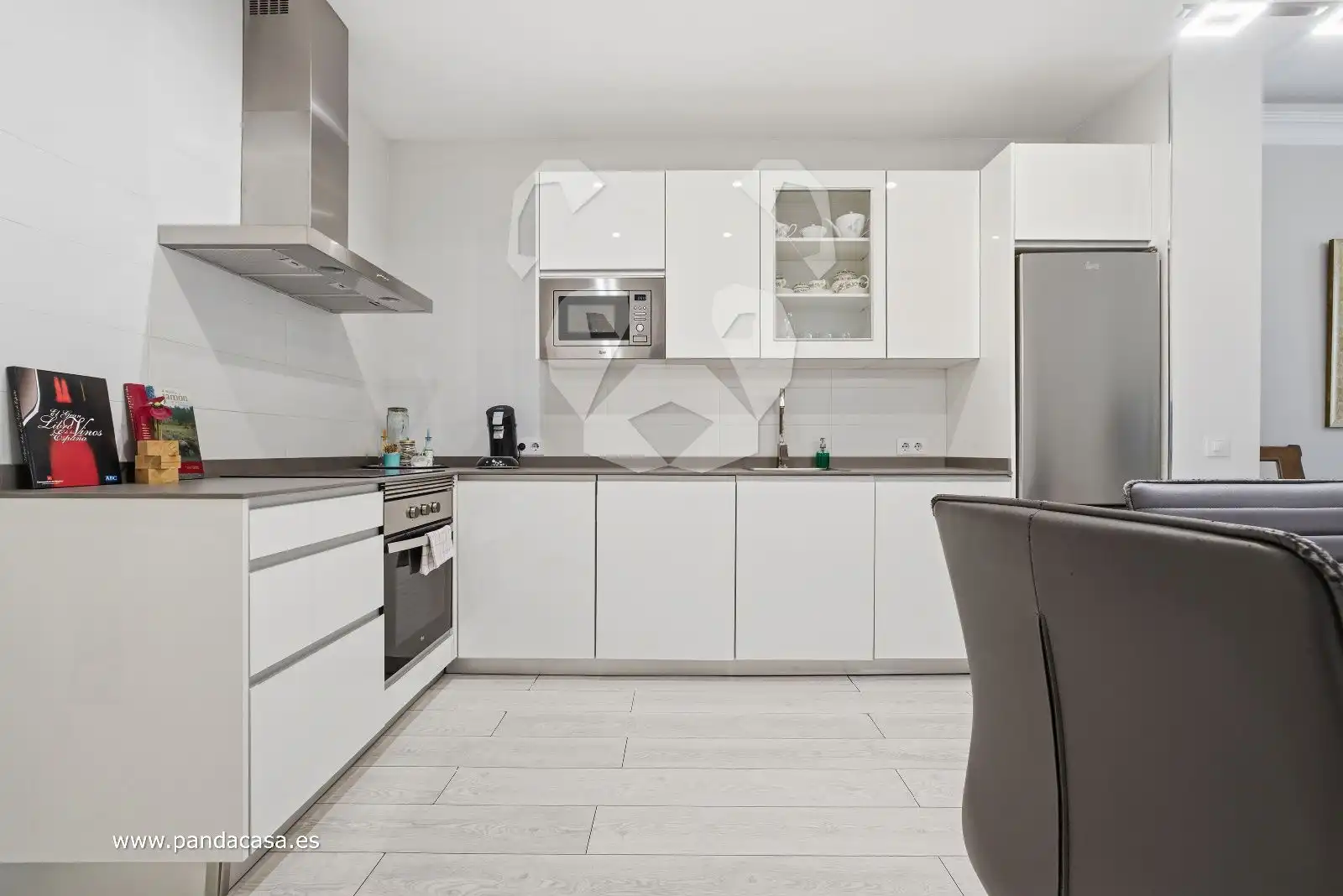 Küche von Wohnung zum Verkauf in Madrid mit Klimaanlage, Heizung und Parkett