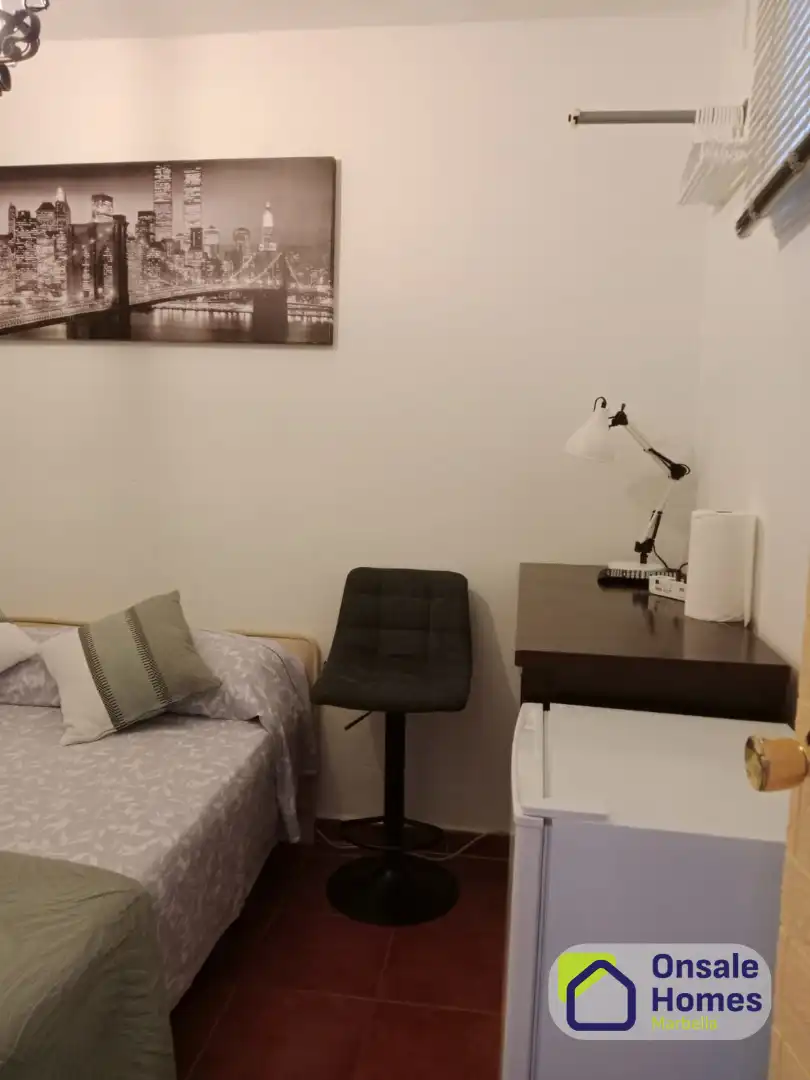 Habitación de Piso en venta en Marbella con Aire acondicionado, Jardín privado y Terraza