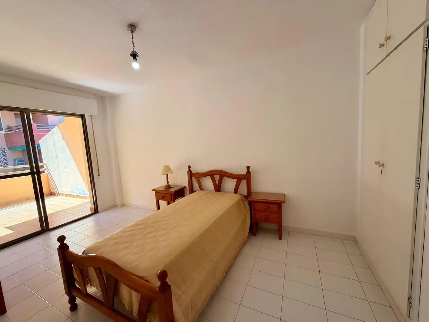 Dormitori de Casa o xalet en venda en Salobreña amb Jardí privat, Terrassa i Balcó
