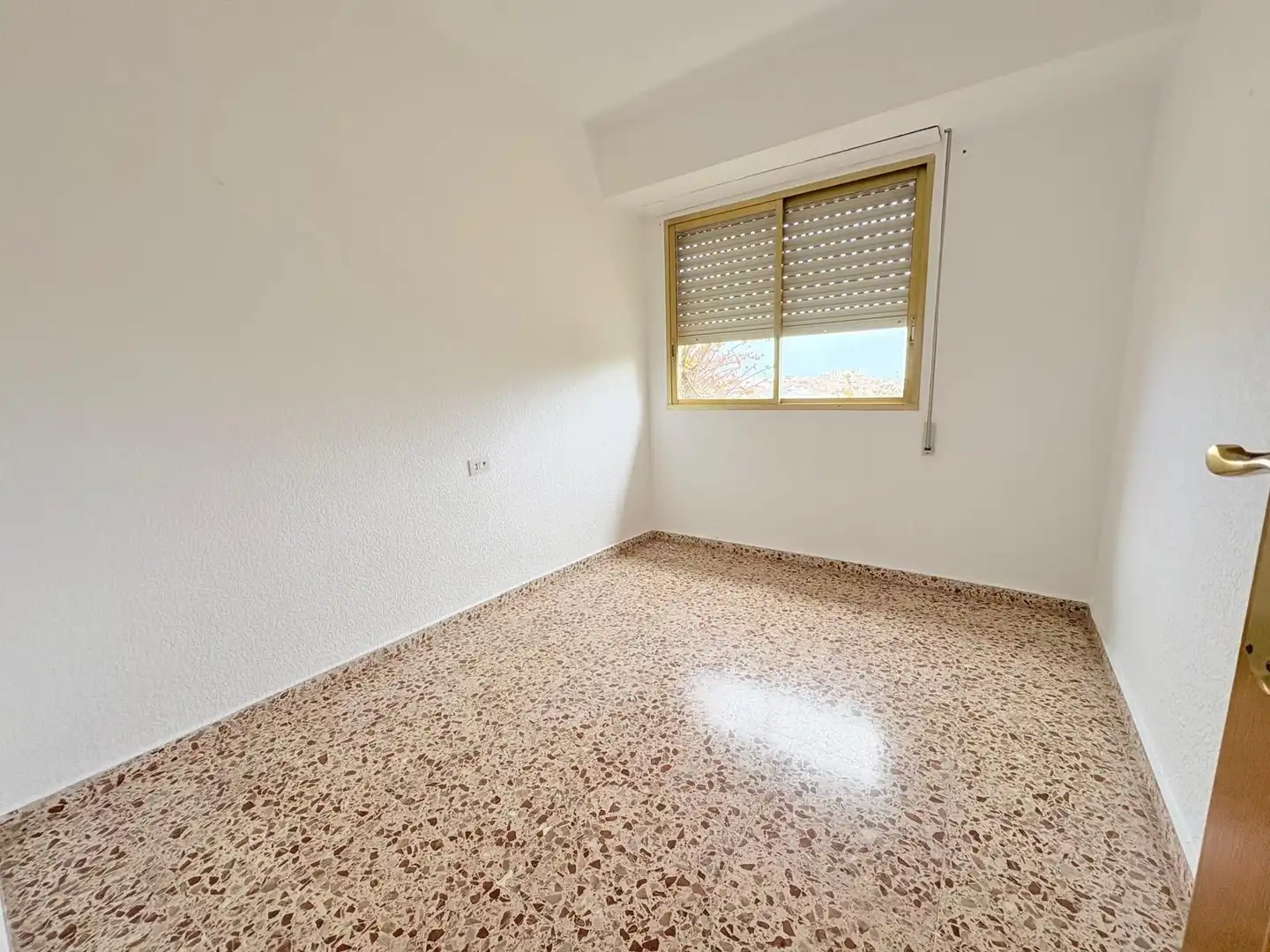 Schlafzimmer von Wohnung zum Verkauf in Sedaví mit Balkon