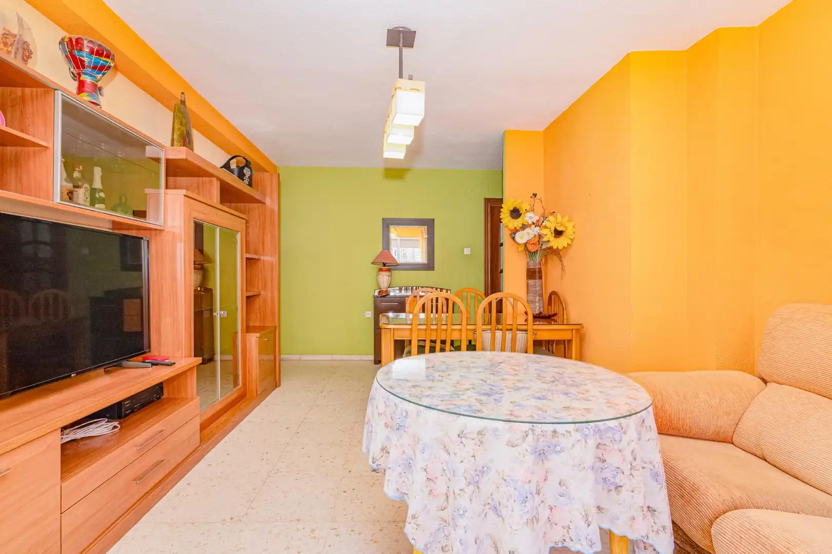 Comedor de Piso en venta en Granada con Aire acondicionado y Balcón
