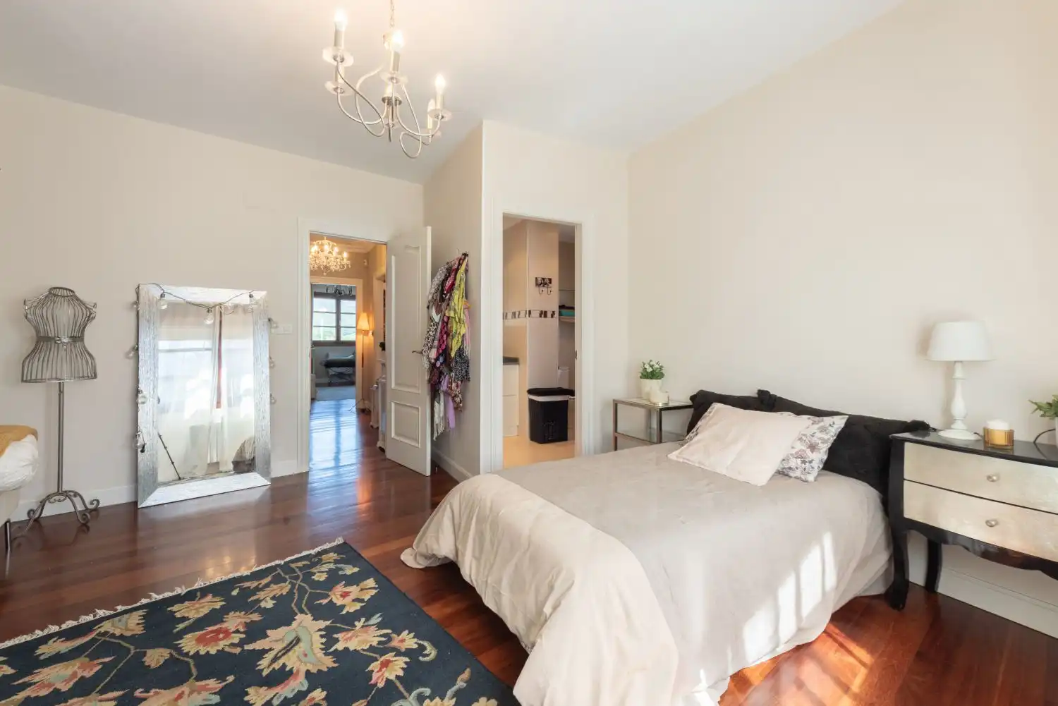 Habitación de Casa o chalet en venta en Zalla  con Calefacción, Parquet y Terraza